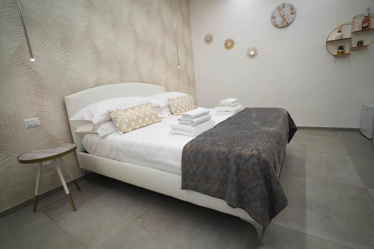 Arco Alto Rooms บารี ภายนอก รูปภาพ