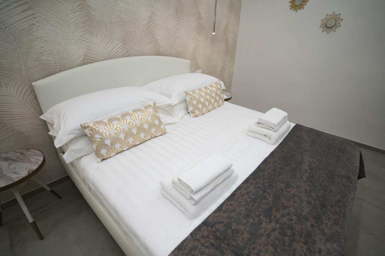Arco Alto Rooms บารี ภายนอก รูปภาพ
