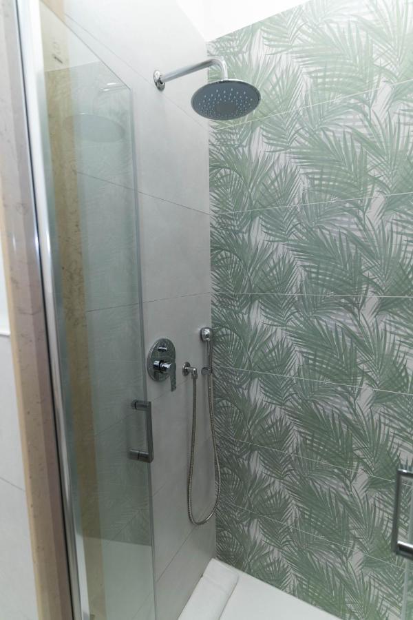 Arco Alto Rooms บารี ภายนอก รูปภาพ